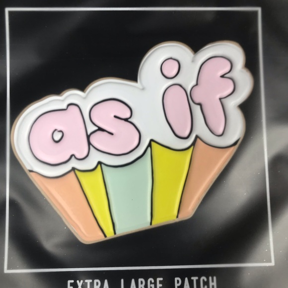 PATCHES - Picture 6 of 7